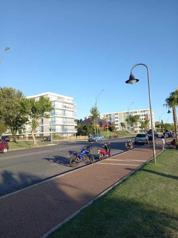 Monoambiente En Colonia Apartment โกโลเนีย เดล ซากราเมนโต ภายนอก รูปภาพ